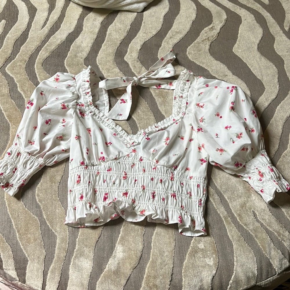 Forever 21 floral crop top